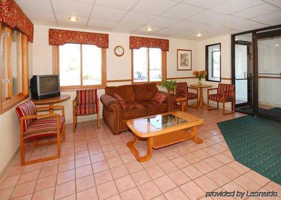 Econo Lodge Traverse City Intérieur photo